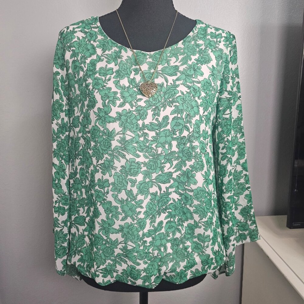 Calypso Green & White Floral Blouse with Trumpet Sleeves Women's - Size Medium - Picture 2 of 7